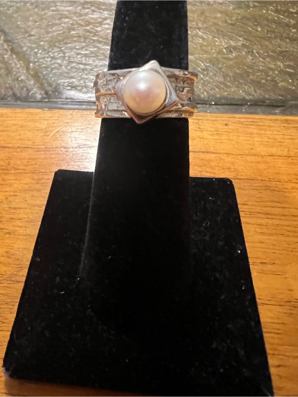 Vantel Pearls Sterling Silver Pearl Statement Ring in White Size 6